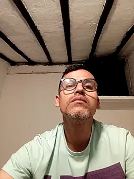 jairo43 online show from April 29, 2026, 11:14 am