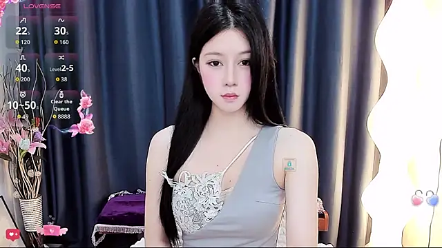 Sylvia002 online show from July 9, 2026, 1:32 pm