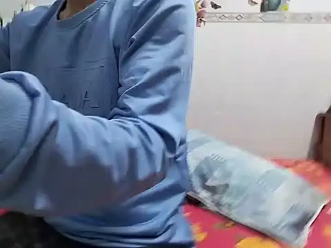 Snapshot of Kiet_Mot_Minh_O_Nha chatting on May 14, 2026, 11:51 am Kiet Mot Minh O Nha online show from May 14, 2026, 11:51 am