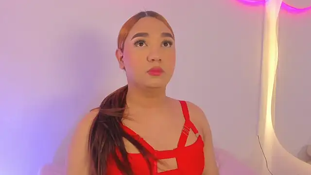 LiaCampbell  online show from April 28, 2026, 8:13 pm