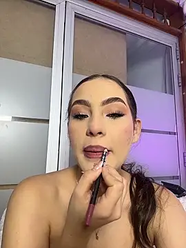 Snapshot of Megann_Rousee chatting on May 29, 2026, 8:31 am Megann Rousee online show from May 29, 2026, 8:31 am