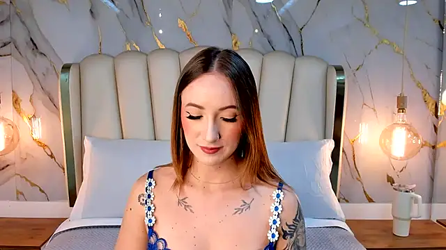 Snapshot of Hannah_Lane chatting on July 26, 2026, 12:45 pm Hannah Lane online show from July 26, 2026, 12:45 pm