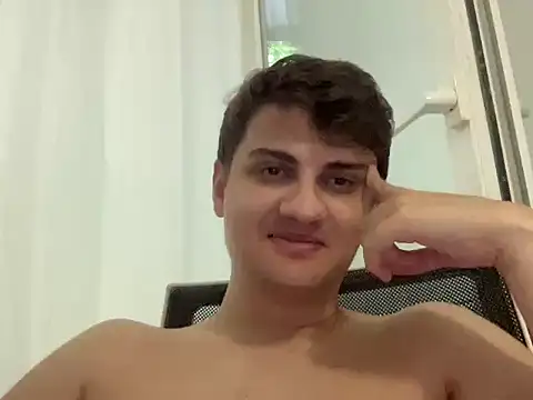 Snapshot of hazel_boy chatting on June 30, 2026, 9:53 am hazel boy online show from June 30, 2026, 9:53 am