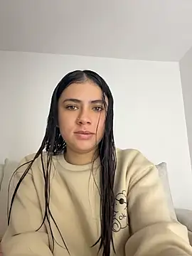 Snapshot of EmilyCxx chatting on July 21, 2026, 10:27 am EmilyCxx online show from July 21, 2026, 10:27 am