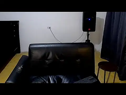 Ian Arcia online show from May 16, 2026, 12:09 am