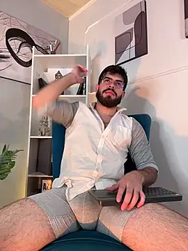 DomBoy  online show from June 15, 2026, 8:08 pm