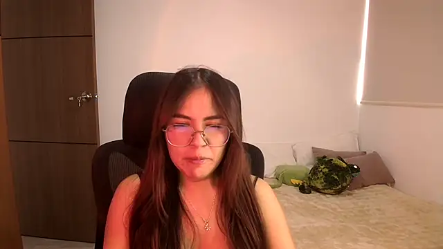 abbyyandmaxx online show from July 10, 2026, 3:34 pm