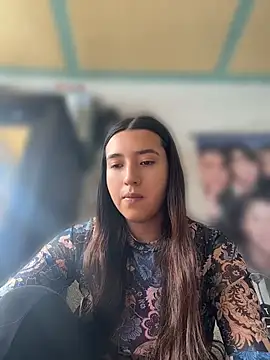 Alix Rousses20 online show from May 23, 2026, 4:17 pm