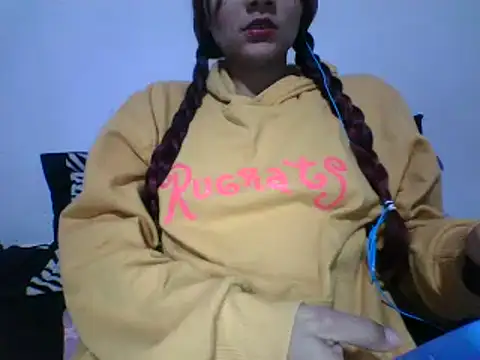 kira 777 online show from April 30, 2026, 1:34 am