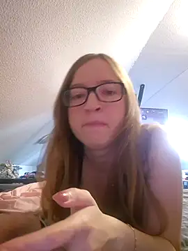 Freaky-Doll online show from May 24, 2026, 6:30 pm