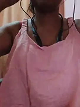 Snapshot of sexy_dimple_bhabi chatting on August 6, 2026, 6:25 pm sexy dimple bhabi online show from August 6, 2026, 6:25 pm