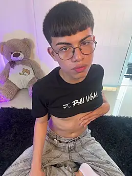 Snapshot of Asher_Young chatting on May 2, 2026, 7:08 pm Asher Young online show from May 2, 2026, 7:08 pm