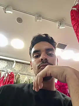 Snapshot of aliahmed6677 chatting on June 1, 2026, 8:14 am aliahmed6677 online show from June 1, 2026, 8:14 am