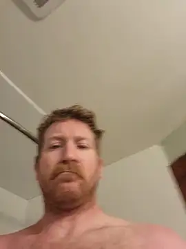 GingerKinkster online show from May 25, 2026, 3:11 pm