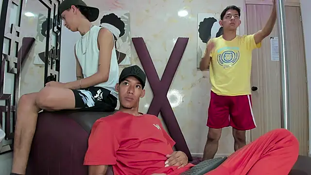 RED BOYS XXX online show from May 8, 2026, 1:26 pm