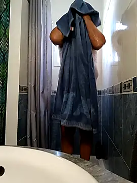 Snapshot of Soloyan chatting on October 12, 2025, 11:22 am Soloyan online show from October 12, 2025, 11:22 am