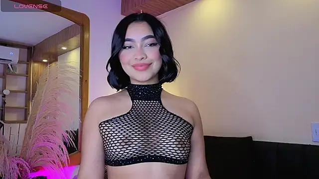 Snapshot of Chloe_monroee chatting on June 5, 2026, 3:22 am Chloe monroee online show from June 5, 2026, 3:22 am