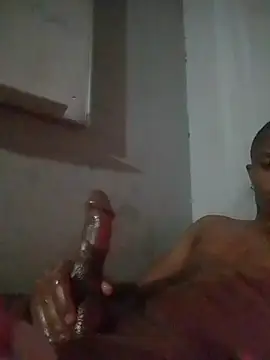 deepinthatkitty online show from May 5, 2026, 10:24 pm