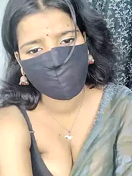 Snapshot of Axy1_1 chatting on May 25, 2026, 4:28 pm Axy1 1 online show from May 25, 2026, 4:28 pm