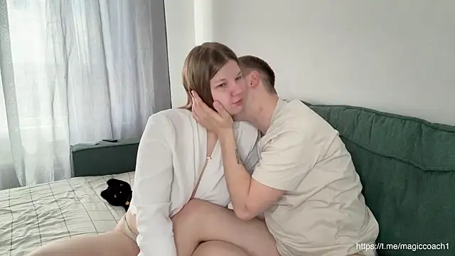 Snapshot of Magicapproach chatting on May 29, 2026, 7:14 am Magicapproach online show from May 29, 2026, 7:14 am