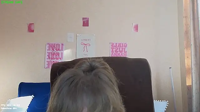 Melania Cook online show from July 15, 2026, 2:46 pm