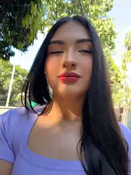 Snapshot of SabrinaX_X chatting on June 19, 2026, 8:58 pm SabrinaX X online show from June 19, 2026, 8:58 pm