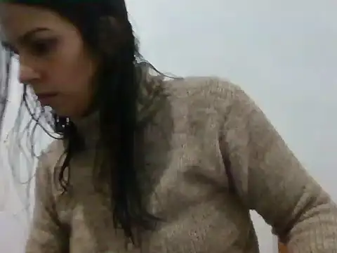 pamelaamorette online show from May 20, 2026, 8:39 pm