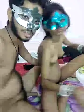 Snapshot of husband_wife_12 chatting on June 15, 2026, 6:18 pm husband wife 12 online show from June 15, 2026, 6:18 pm