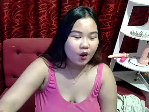 Snapshot of hotchickgirl chatting on July 28, 2026, 2:46 pm hotchickgirl online show from July 28, 2026, 2:46 pm
