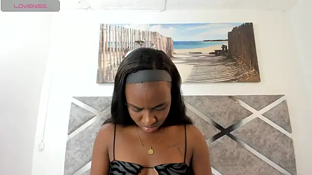 Snapshot of Alisson-Noa chatting on June 30, 2026, 12:27 pm Alisson-Noa online show from June 30, 2026, 12:27 pm