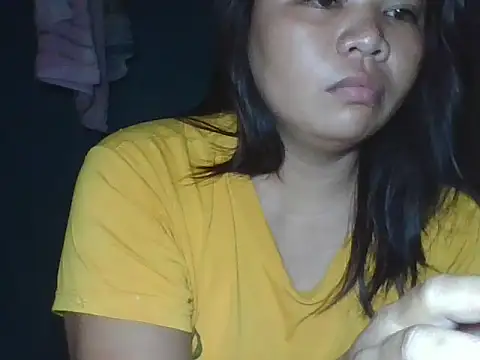 MommyKaye30 online show from July 5, 2026, 7:10 pm