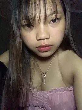 Cham-py online show from May 11, 2026, 1:51 am