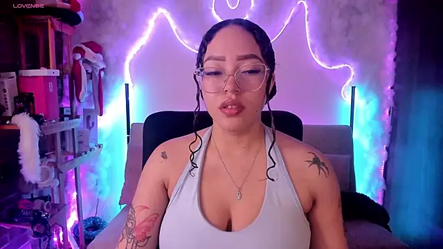 Snapshot of liz_martins1 chatting on July 23, 2026, 1:58 am liz martins1 online show from July 23, 2026, 1:58 am