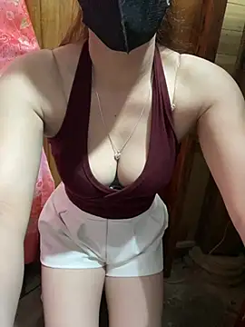 Snapshot of Lovely23-22 chatting on May 27, 2026, 8:49 pm Lovely23-22 online show from May 27, 2026, 8:49 pm
