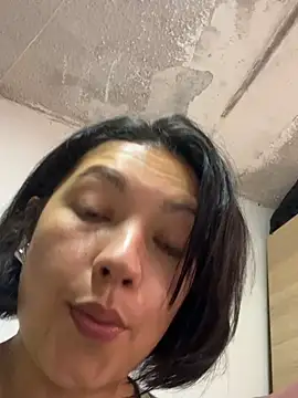 Snapshot of sarita_hos chatting on June 13, 2026, 2:26 pm sarita hos online show from June 13, 2026, 2:26 pm