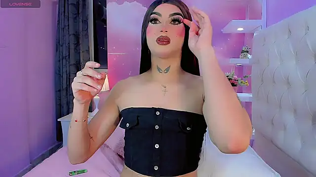 Snapshot of Lexxy_Mattell chatting on July 13, 2026, 4:34 am Lexxy Mattell online show from July 13, 2026, 4:34 am