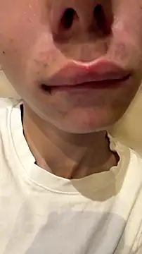 hotlips2026 online show from June 26, 2026, 10:48 pm