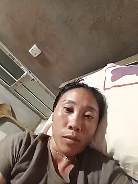 Snapshot of Jinli_01 chatting on June 3, 2026, 1:23 pm Jinli 01 online show from June 3, 2026, 1:23 pm