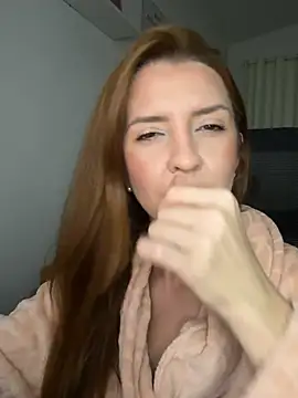 Snapshot of therealgingerr chatting on July 18, 2026, 1:14 am therealgingerr online show from July 18, 2026, 1:14 am