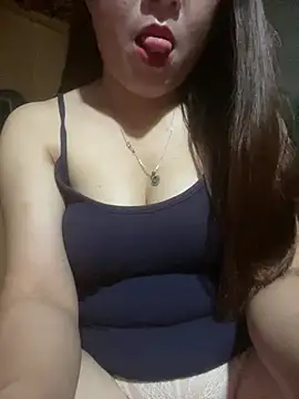 Snapshot of Poppy_dogy chatting on August 4, 2026, 12:04 am Poppy dogy online show from August 4, 2026, 12:04 am