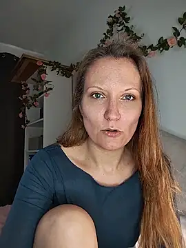 Snapshot of Candy_Cougar chatting on June 7, 2026, 7:02 am Candy Cougar online show from June 7, 2026, 7:02 am