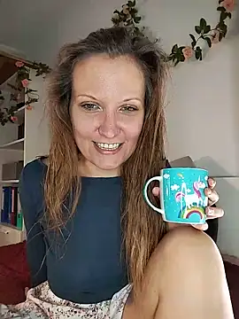 Snapshot of Candy_Cougar chatting on June 14, 2026, 6:58 am Candy Cougar online show from June 14, 2026, 6:58 am