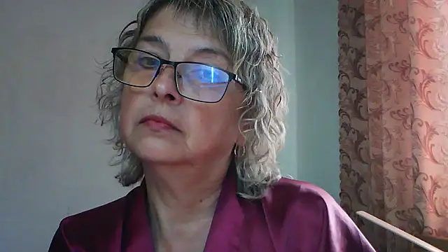 ElizabethGorden online show from August 2, 2026, 5:50 am