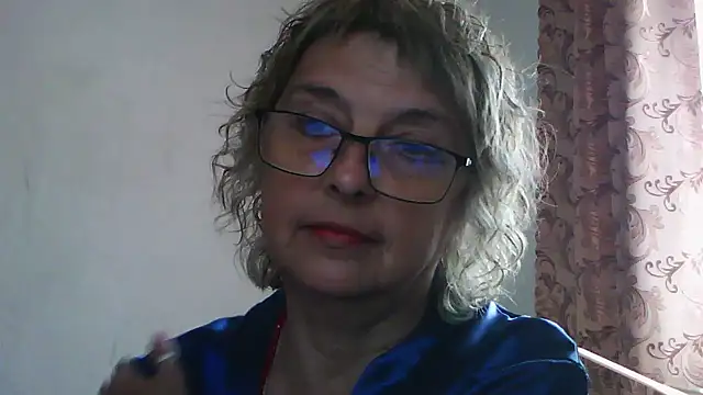 ElizabethGorden online show from June 27, 2026, 6:19 am