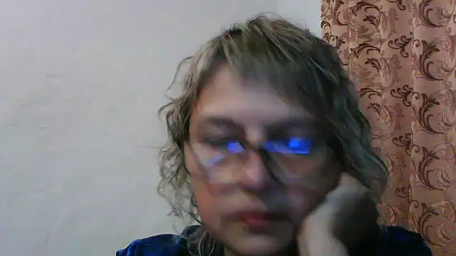 ElizabethGorden online show from August 1, 2026, 3:04 am