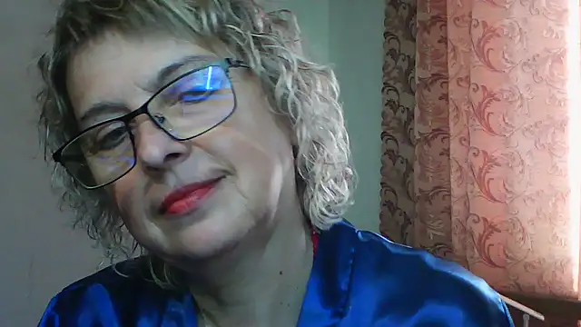 ElizabethGorden online show from June 20, 2026, 5:34 am