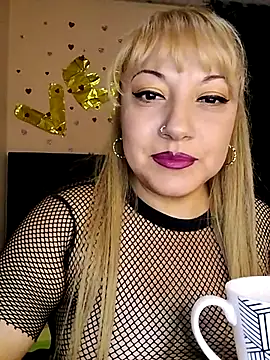 Snapshot of Venuss_Milf chatting on July 2, 2026, 10:21 am Venuss Milf online show from July 2, 2026, 10:21 am