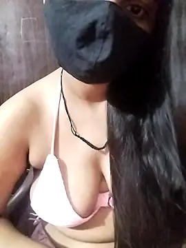 Hot-susi online show from May 7, 2026, 9:12 am