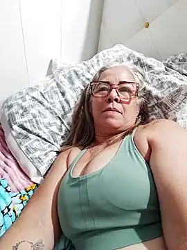 Snapshot of chanelsexx chatting on May 20, 2026, 10:45 am chanelsexx online show from May 20, 2026, 10:45 am