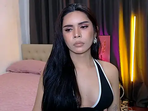 Snapshot of Alexandra_Kenn chatting on July 20, 2026, 4:42 am Alexandra Kenn online show from July 20, 2026, 4:42 am